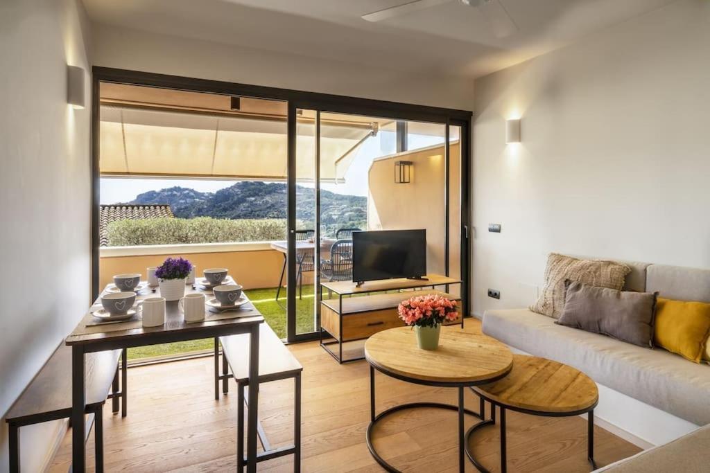 Alta House Apartments Sa Blava بيغور المظهر الخارجي الصورة
