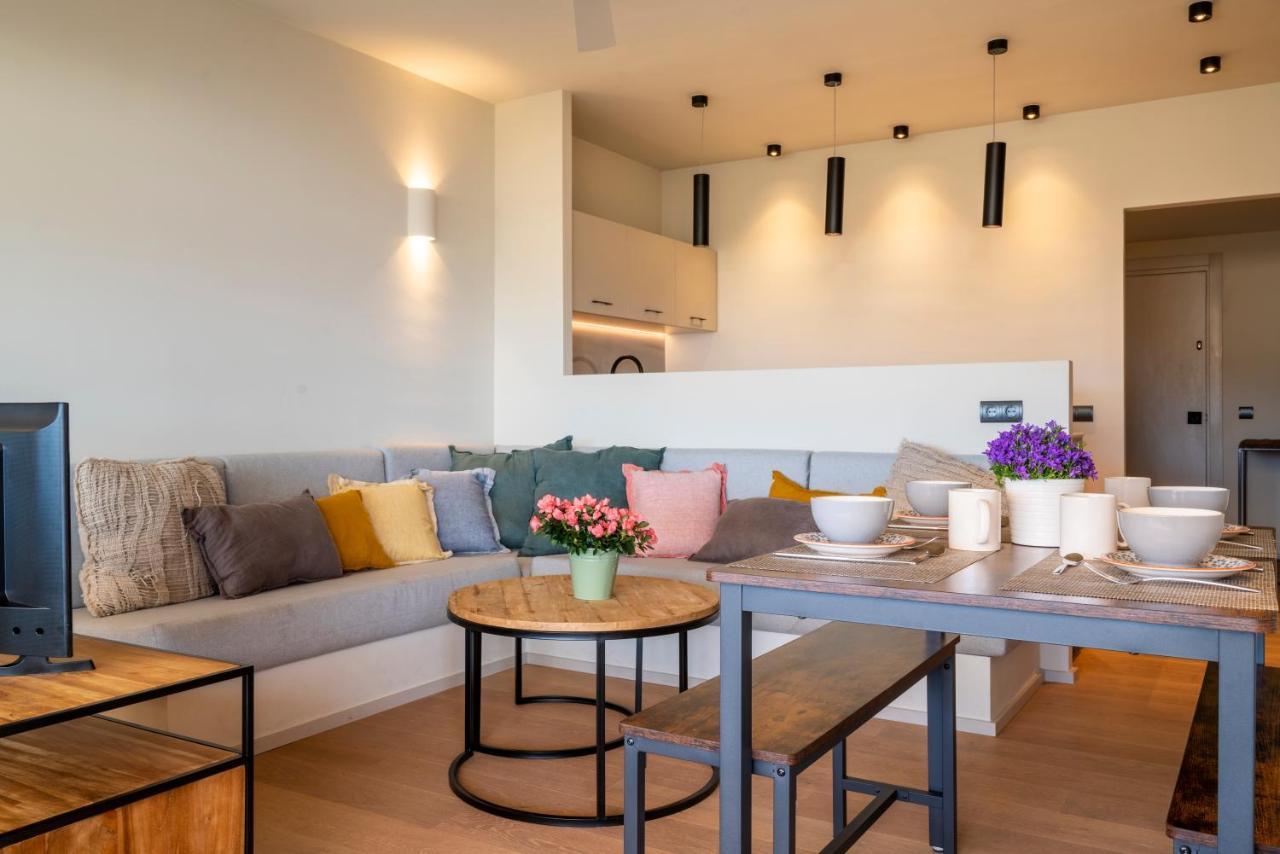 Alta House Apartments Sa Blava بيغور المظهر الخارجي الصورة
